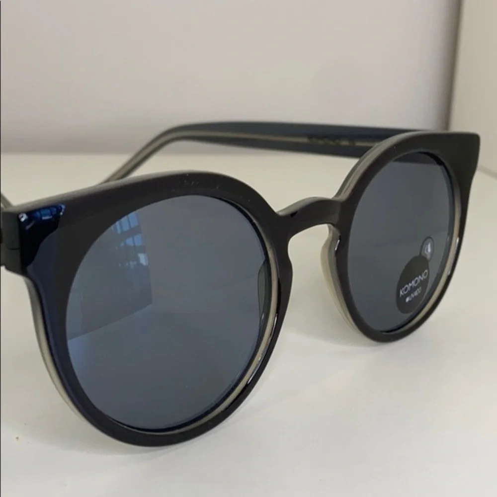 NEW Komono Sunglasses Lulu Black Jade cateye